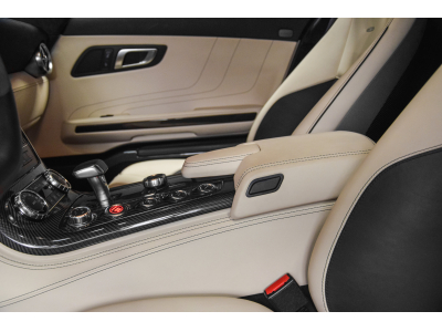 Mercedes-Benz SLS AMG Coupé 6.3 V8