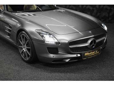 Mercedes-Benz SLS AMG Coupé 6.3 V8