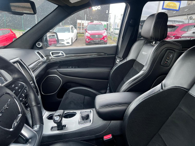 Jeep Grand Cherokee 6.4l V8 HEMI SRT NAVI CUIR PANO 1 HAND