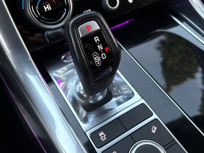 Land-Rover Range Rover Sport Autobiography