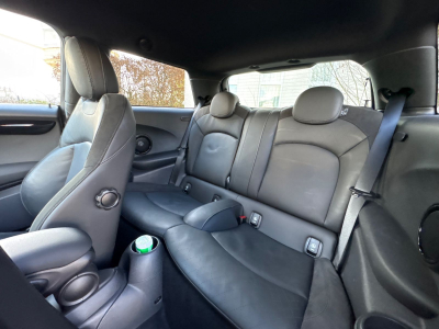 MINI John Cooper Works JOHN_COOPER_WORKS Mini 3-trg. John Cooper Works