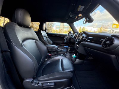 MINI John Cooper Works JOHN_COOPER_WORKS Mini 3-trg. John Cooper Works