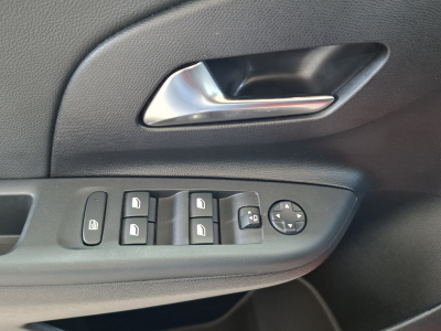 Opel Corsa 1.2 TURBO 101 GS, LED, VIRTUAL, KAMERA, CARPLAY,TEMPO, CUIR