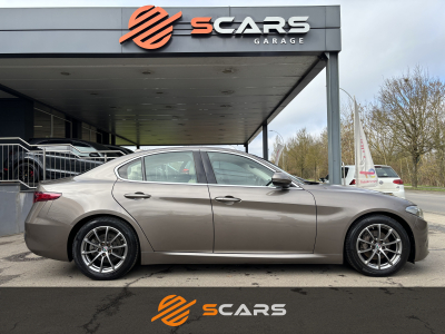 Alfa Romeo Giulia 2.0 Super 200cv AT8