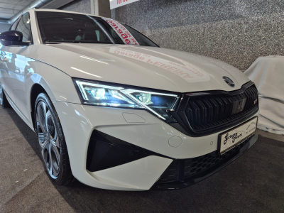 Skoda Octavia COMBI 2.0 TSI 265 RS DSG CANTON PANO CUIR NAVI