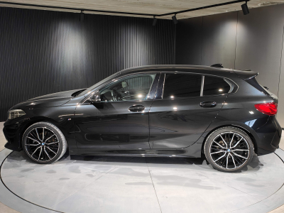 BMW 116 1.5 SDRIVE PACK M GPS CARPLAY CAMERA SIEGES CHAUFFANTS HARMAN KARDON