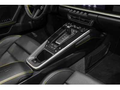 Porsche 992 .1 Turbo S Cabriolet PDK