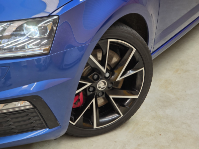 Skoda Octavia RS DSG 245CV