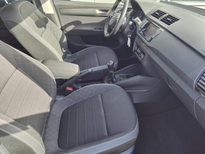 Skoda Fabia 1.0 TSI GPS CRUISE CLIM AUTO APS AR