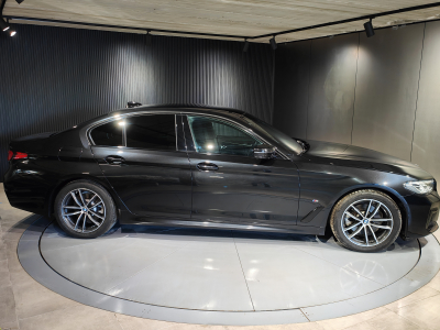 BMW 520 520dA PACK M CARPLAY GPS CAMERA 360 VIRTUAL LED