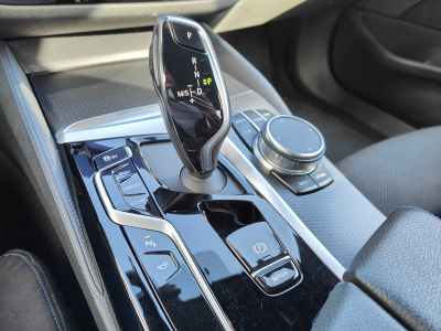 BMW 520 520dA PACK M CARPLAY GPS CAMERA 360 VIRTUAL LED