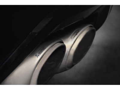 Lamborghini Urus V8 AKRAPOVIC - GRIGIO KERES