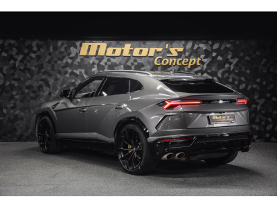 Lamborghini Urus V8 AKRAPOVIC - GRIGIO KERES