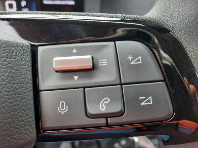 Citroën Jumpy 150 EAT8 M Kamera/Navy/2 Schiebetüren