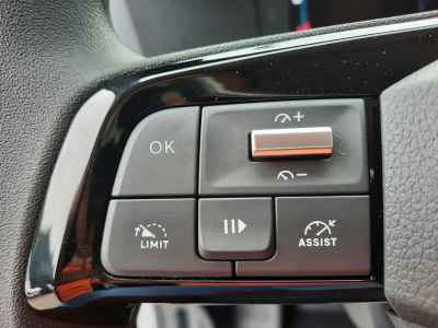 Citroën Jumpy 150 EAT8 M Kamera/Navy/2 Schiebetüren