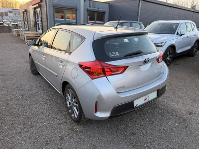 Toyota Auris 1.8 Hybrid