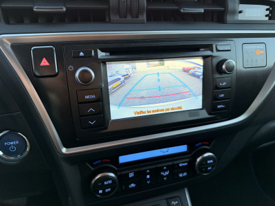 Toyota Auris 1.8 Hybrid