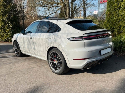 Porsche Cayenne Coupe Turbo E-Hybrid - GT Paket