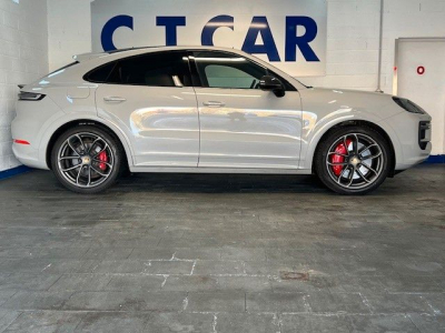 Porsche Cayenne Coupe Turbo E-Hybrid - GT Paket