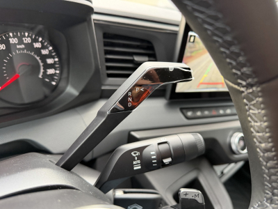 Renault Master 170 AT9 L2H2 AHK/Holzboden/Kamera