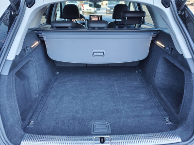 Audi A4 30 TDI S-LINE S-TRONIC CARPLAY GPS CUIR LED