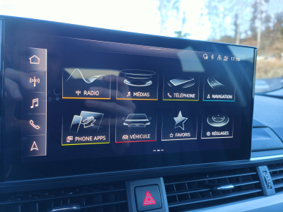 Audi A4 30 TDI S-LINE S-TRONIC CARPLAY GPS CUIR LED