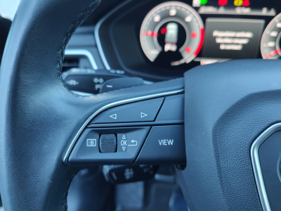 Audi A4 30 TDI S-LINE S-TRONIC CARPLAY GPS CUIR LED