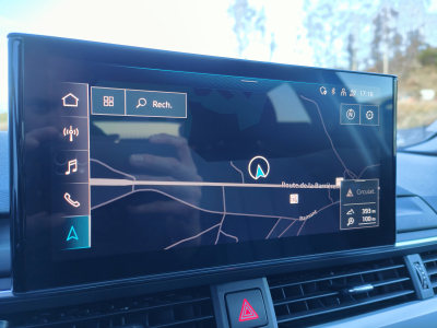 Audi A4 30 TDI S-LINE S-TRONIC CARPLAY GPS CUIR LED
