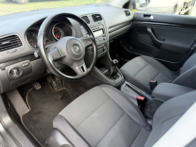 Volkswagen Golf 6  1.6 TDI 105 Variant Highline