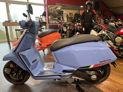 Lambretta X-125 