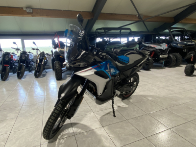 CF Moto 800 MT X
