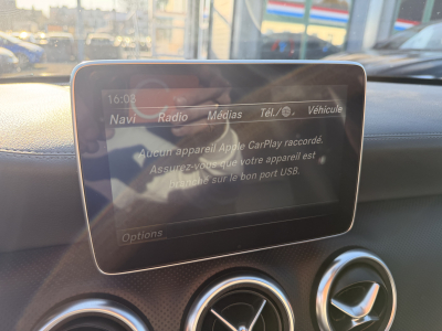 Mercedes-Benz A 180 d AMG line