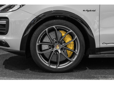 Porsche Cayenne Turbo S Coupé E-Hybrid