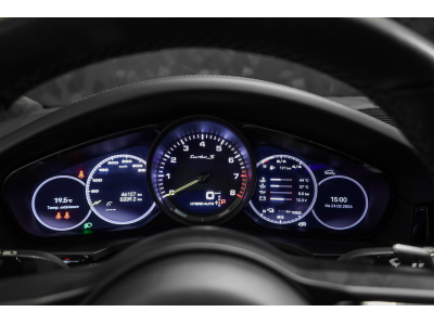 Porsche Cayenne Turbo S Coupé E-Hybrid