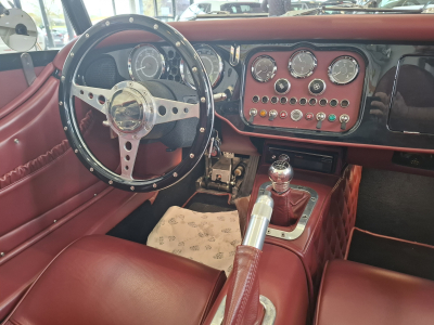 Morgan Plus 8 SPORT BLACK 4.8 V8 BMW 367HP, 1 HAND