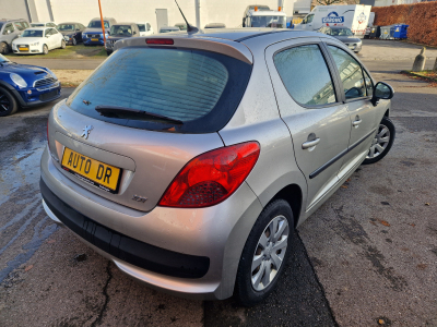 Peugeot 207 1.4 88 CV  Pack Clim