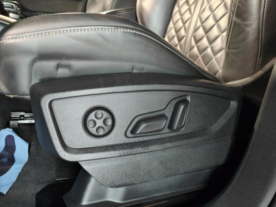 Audi SQ5 3.0 TDI V6 QUATTRO TIPTRONIC CUIR TOIT OUV PANO