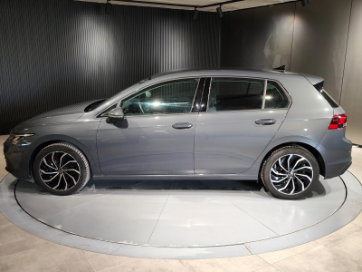 Volkswagen Golf 1.5 TSI DSG CARPLAY GPS LED APS AV/ARR