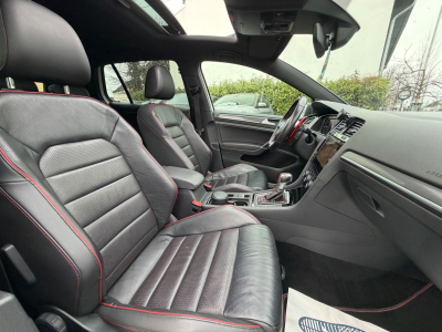Volkswagen Golf VII Lim. GTI TCR Start-Stopp 350 PS/Pano/