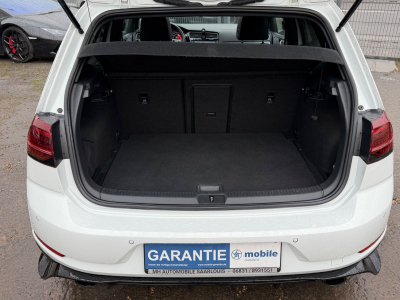 Volkswagen Golf VII Lim. GTI TCR Start-Stopp 350 PS/Pano/