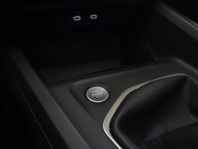 Volkswagen Golf VIII 1.0TSI 110CV LIFE