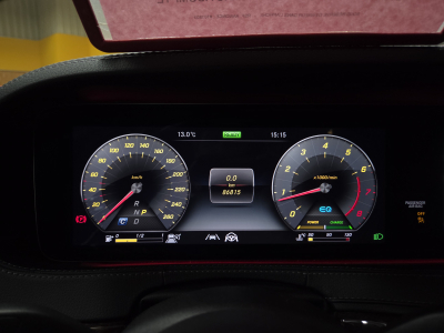 Mercedes-Benz S 450 4MATIC SEDAN AMG LINE 367CV ESSENCE