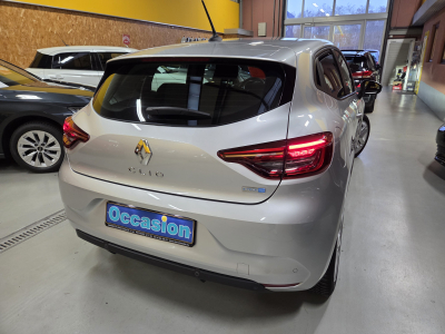 Renault Clio V 1.6 E-TECH / HYBRID 140CV CORPORATE