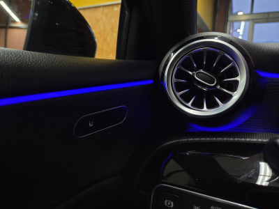 Mercedes-Benz A 250 AMG-LINE 7G-DCT