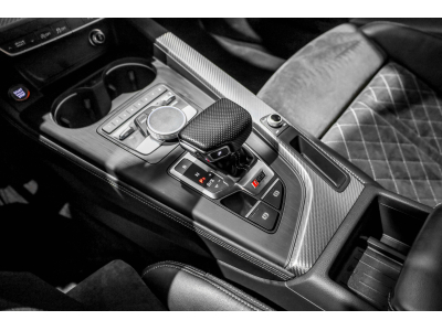 Audi RS4 AVANT 2.9 V6 QUATTRO