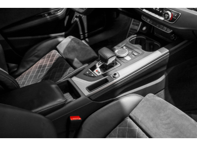 Audi RS4 AVANT 2.9 V6 QUATTRO