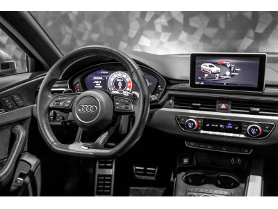 Audi RS4 AVANT 2.9 V6 QUATTRO