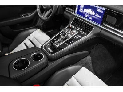 Porsche Panamera 4S E-Hybrid Sport Turismo