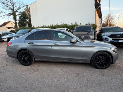 Mercedes-Benz C 220 C Limousine C 220 BlueTec / d