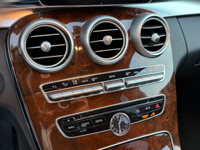 Mercedes-Benz C 220 C Limousine C 220 BlueTec / d